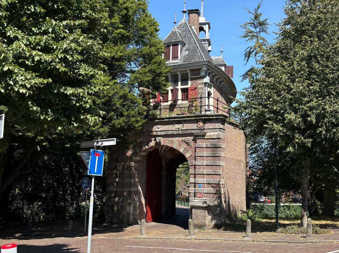 Rijksmonument Oosterpoort Hoorn uit 1578-霍伦必去景点