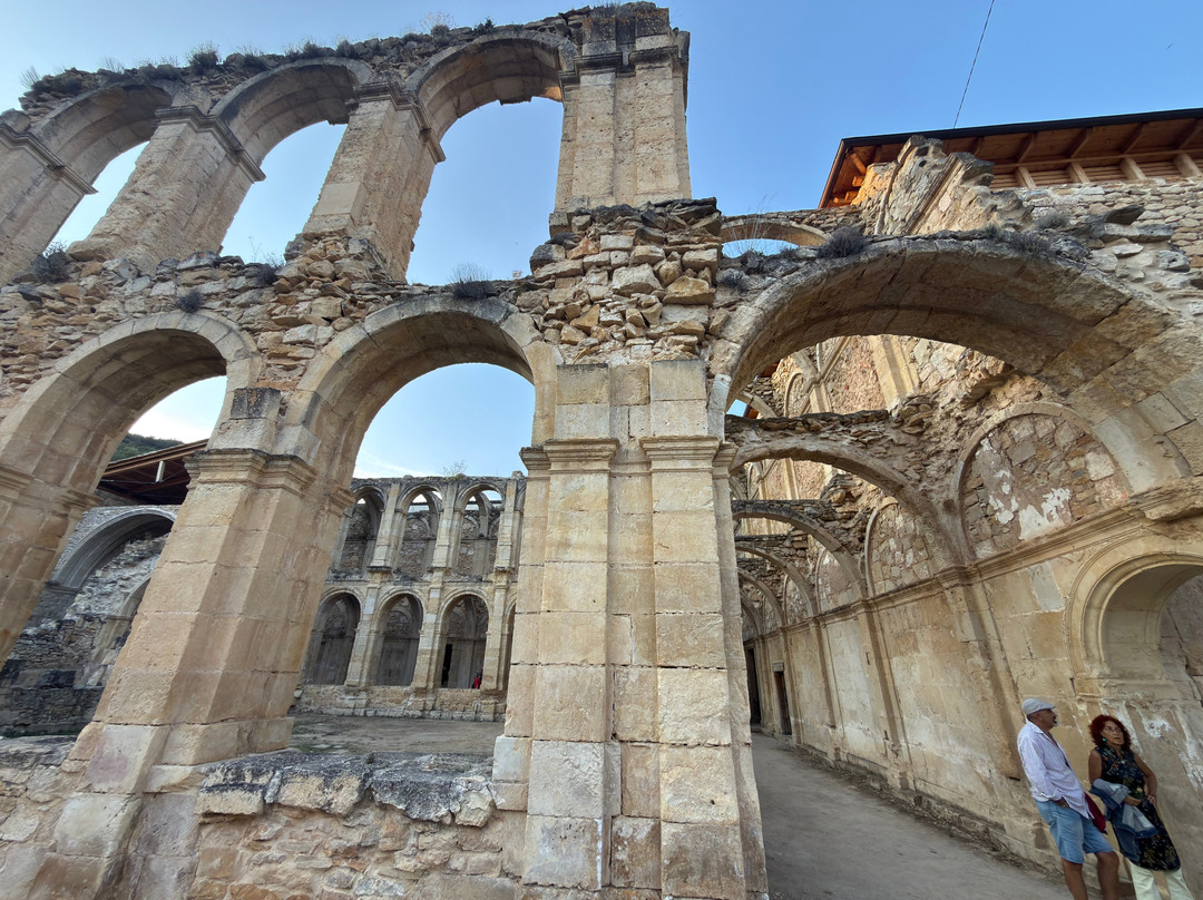 Monasterio Santa Maria de Rioseco-Rioseco必去景点