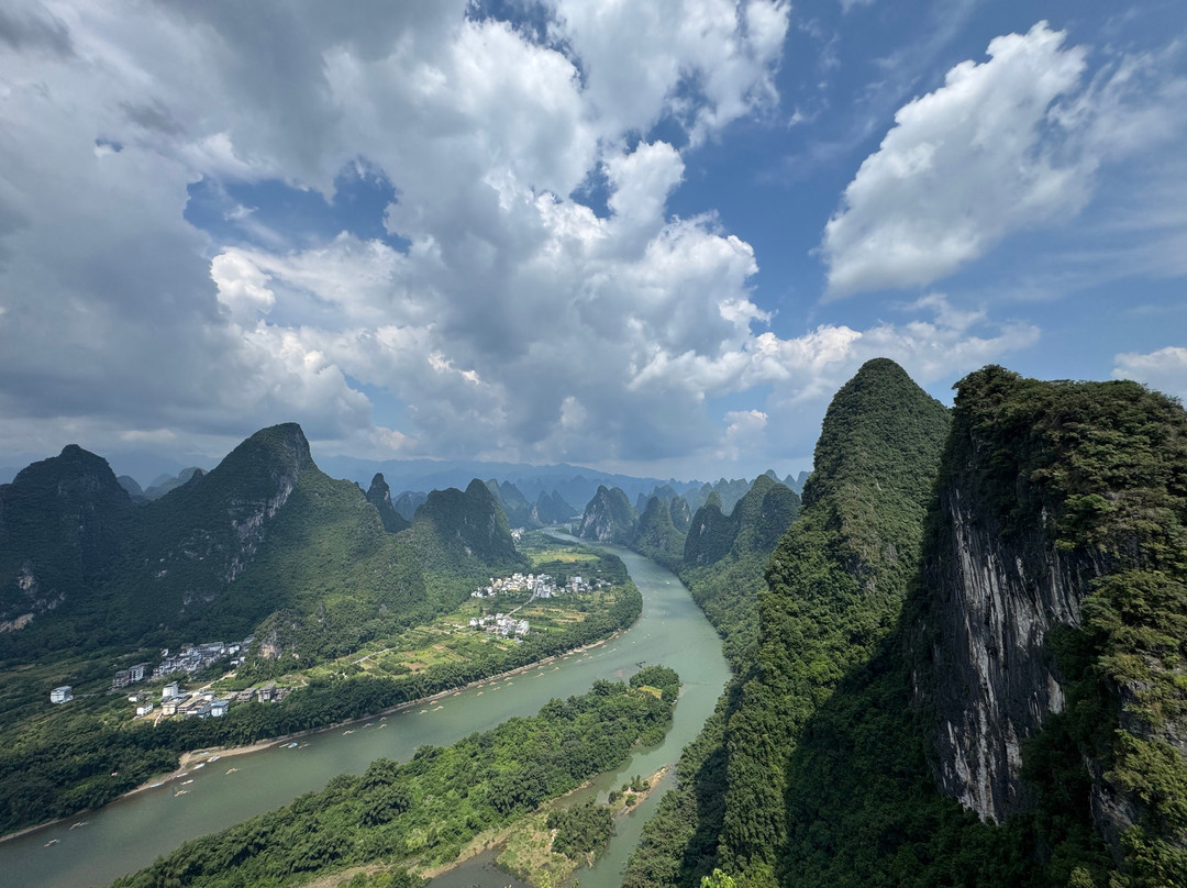 Xianggong Mountain-阳朔县必去景点