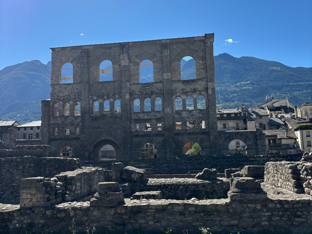 Teatro Romano-奥斯塔必去景点