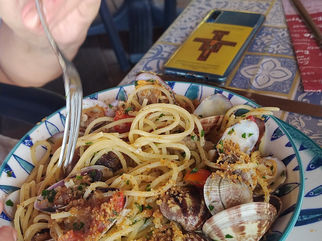 Lido Giglio-Campofelice di Roccella必去景点