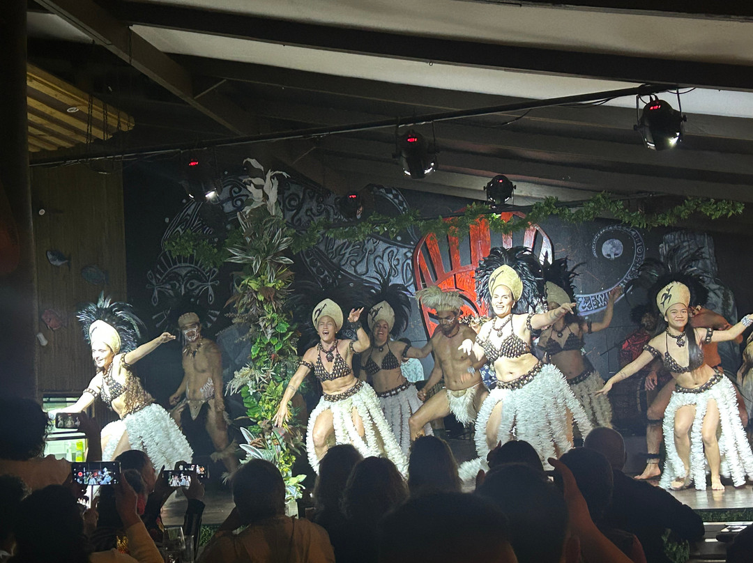 塔哈大酒店主图