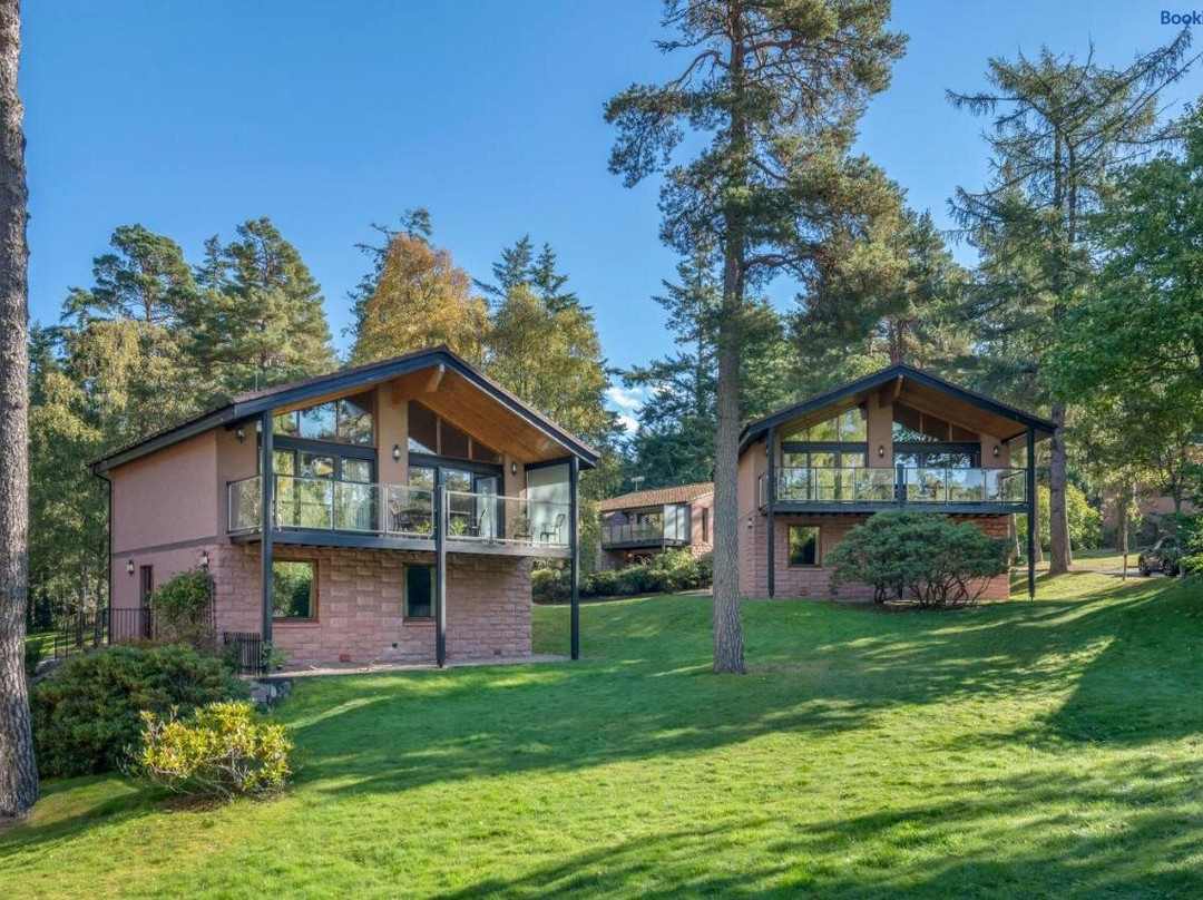 The Lodges At Craigendarroch Country Club
