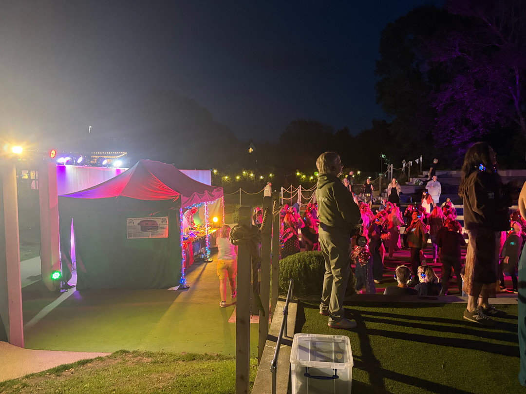 Brighton Open Air Theatre (B.O.A.T)-Hove必去景点