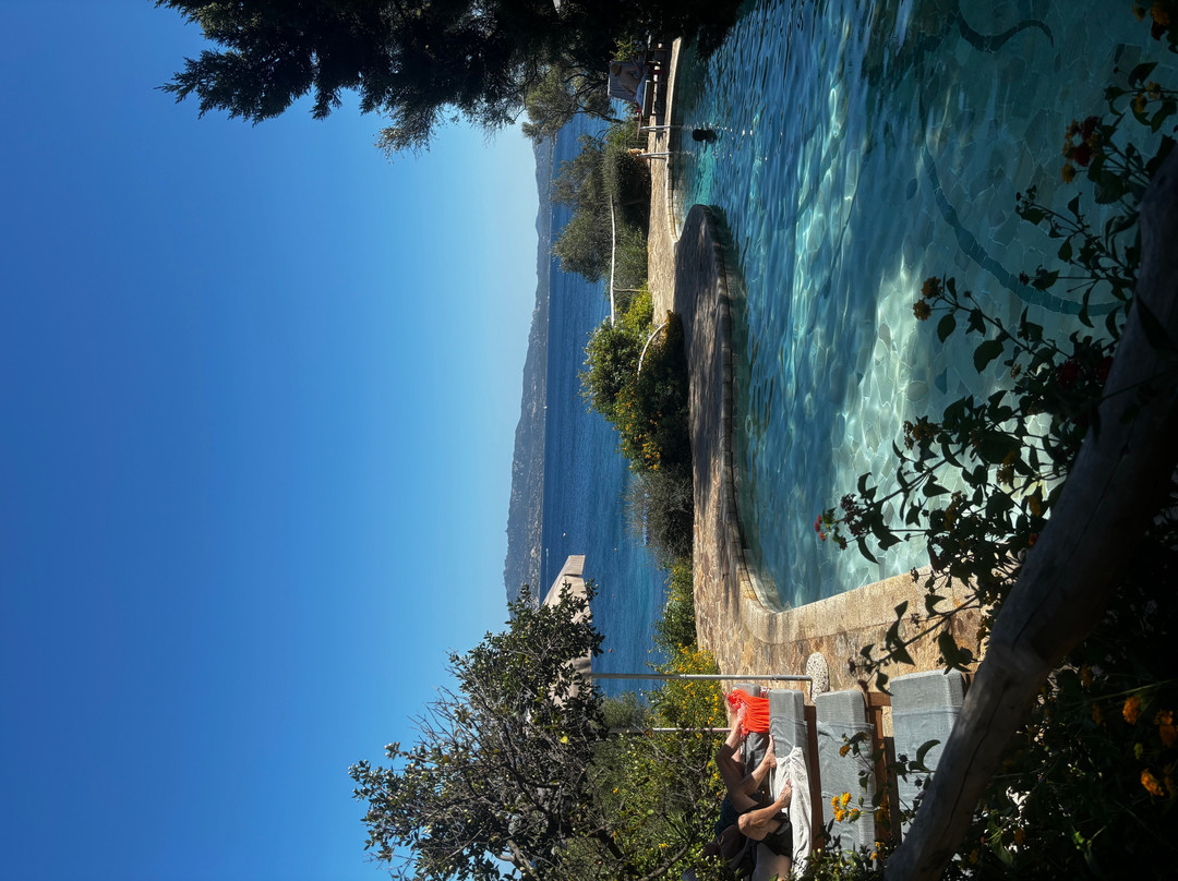 卡普多德索拉索海水浴温泉酒店主图