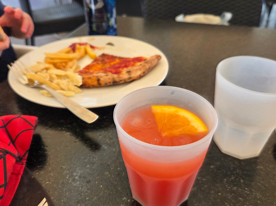 太阳公园大酒店主图