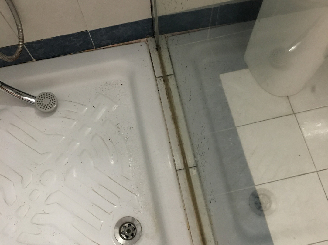 卡茨萨拉斯湾畔酒店主图