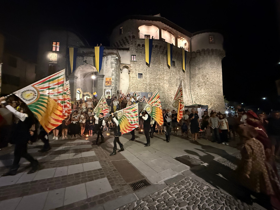 Rocca Ariostesca-Castelnuovo di Garfagnana必去景点