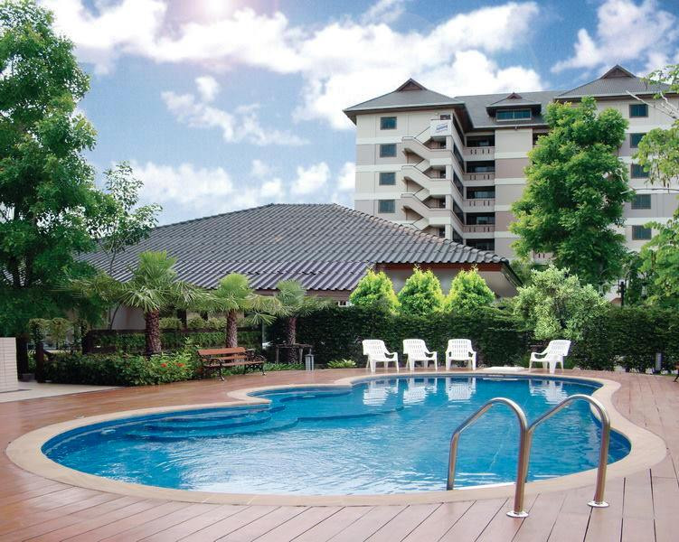 Phut Udom酒店住宿-运河酒店