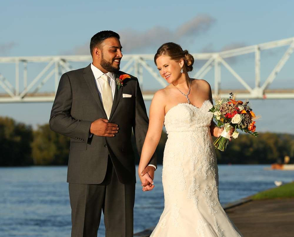 St. James Hotel主图