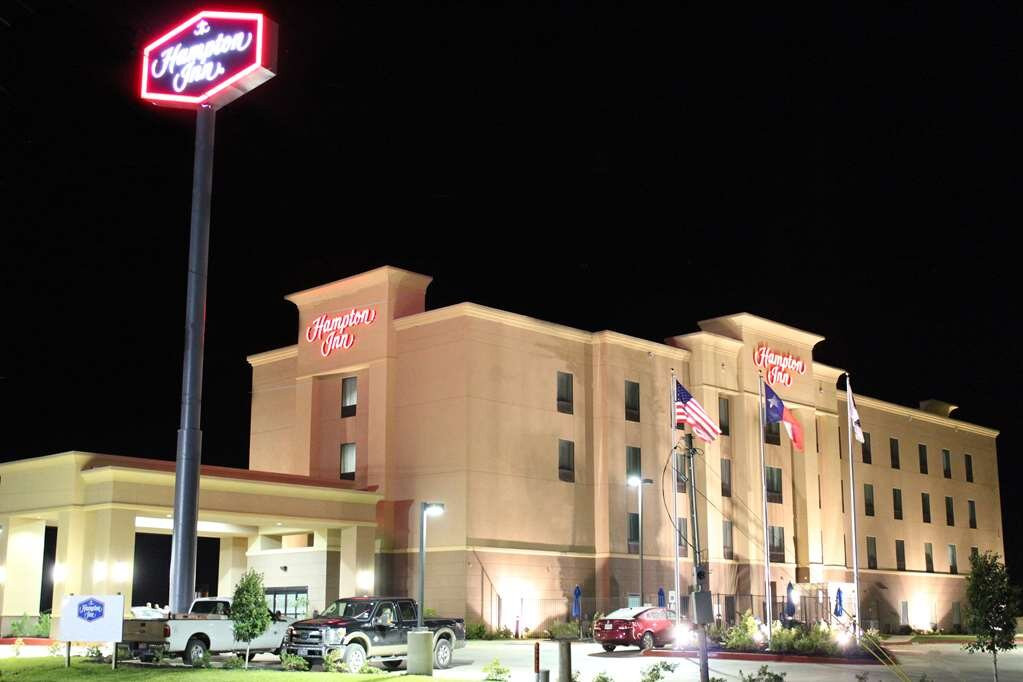 Hampton Inn Cotulla主图