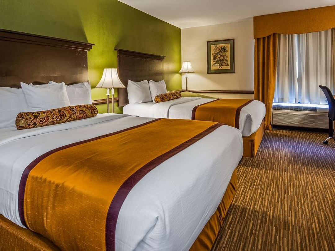 Best Western Plus South Hill Inn主图