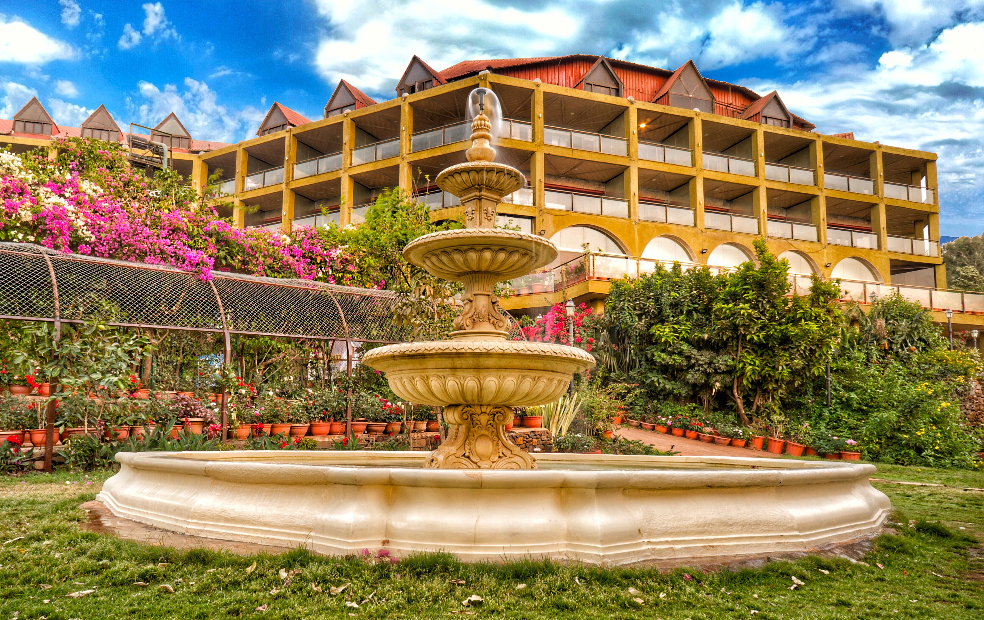 Ravine Hotel-官方
