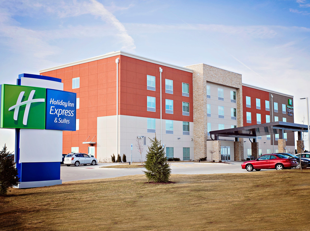 Holiday Inn Express & Suites Rantoul By IHG主图