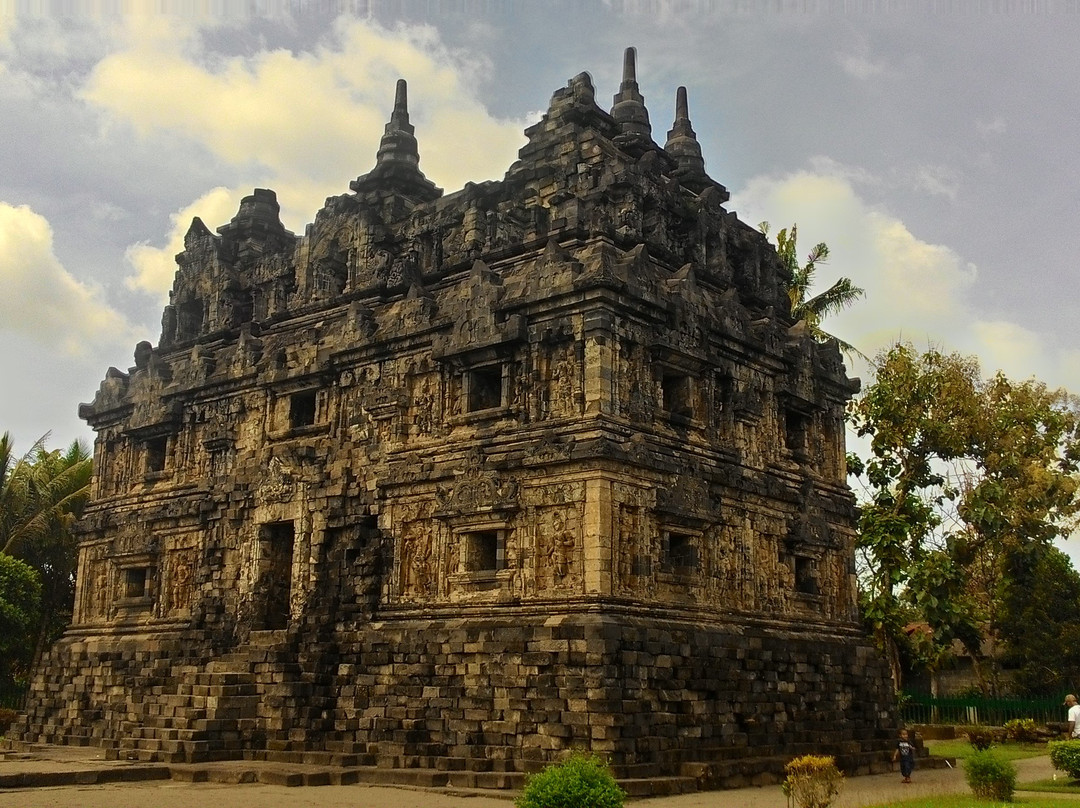 Sari Temple-Kalasan必去景点