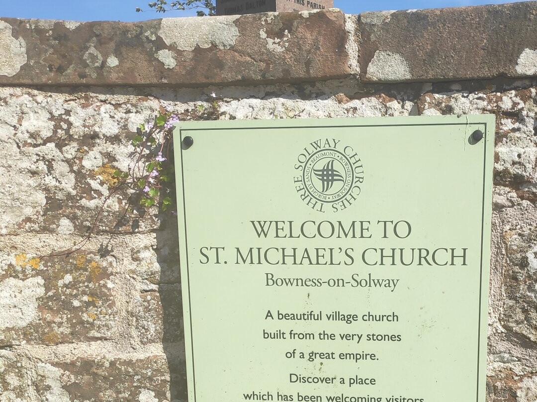 St Michael's Church景点图片