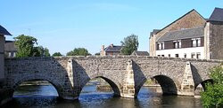Le Vieux Pont de Ducey景点图片