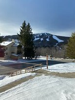 Snow Mountain Village主图