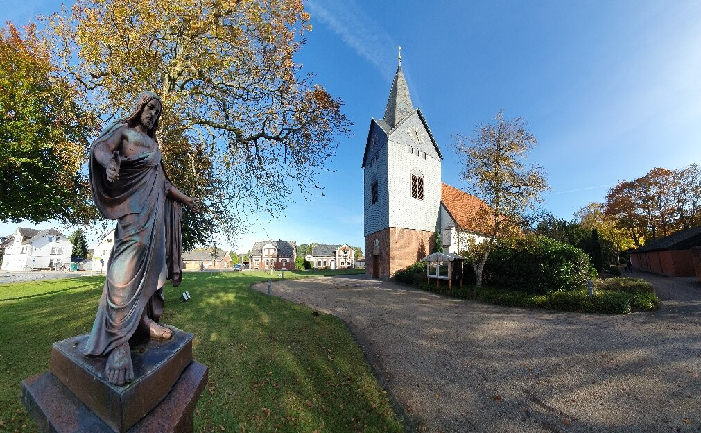 Dorfkirche Kropp景点图片