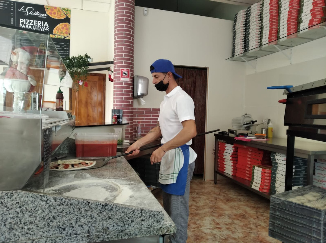 Pizzeria La Siciliana Da Dilan