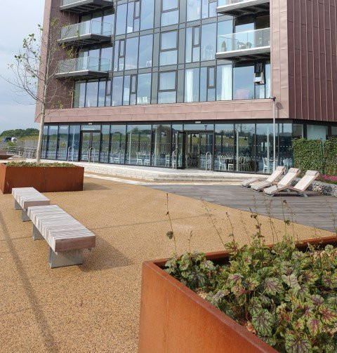 31 The Quay