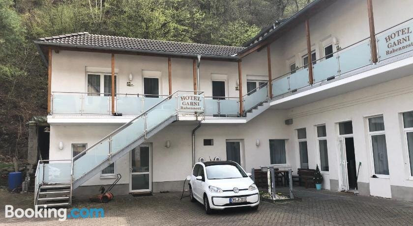 Hotel Garni Rabennest主图