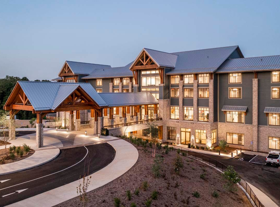 The Restaurant at Paris Landing