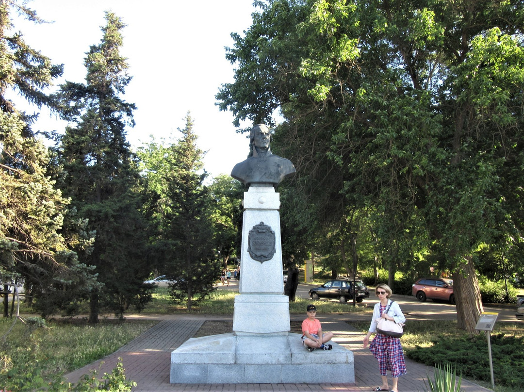 Admiral Ushakov Monument-塞瓦斯托波尔必去景点