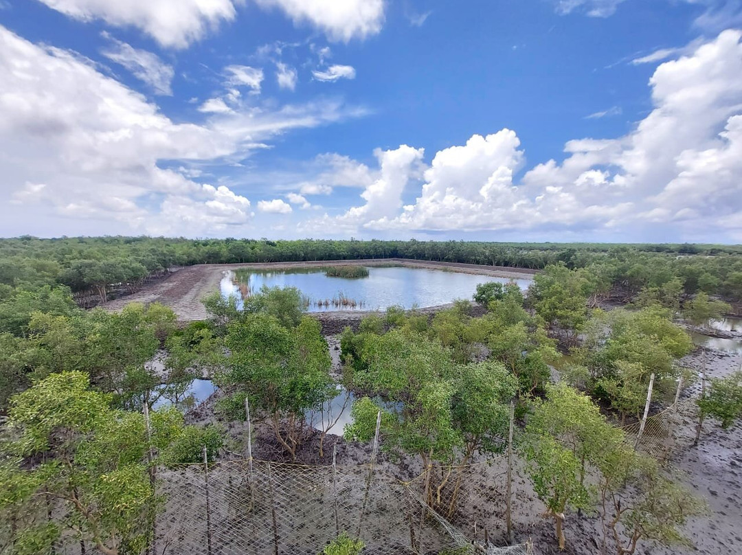 Jhore Jole Jongole - Eco Heritage Resort