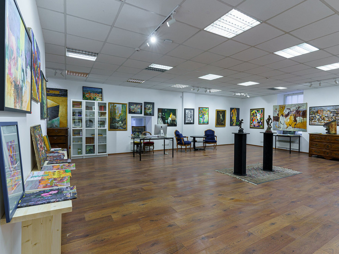 ARTSTAC Art Gallery-塔林必去景点