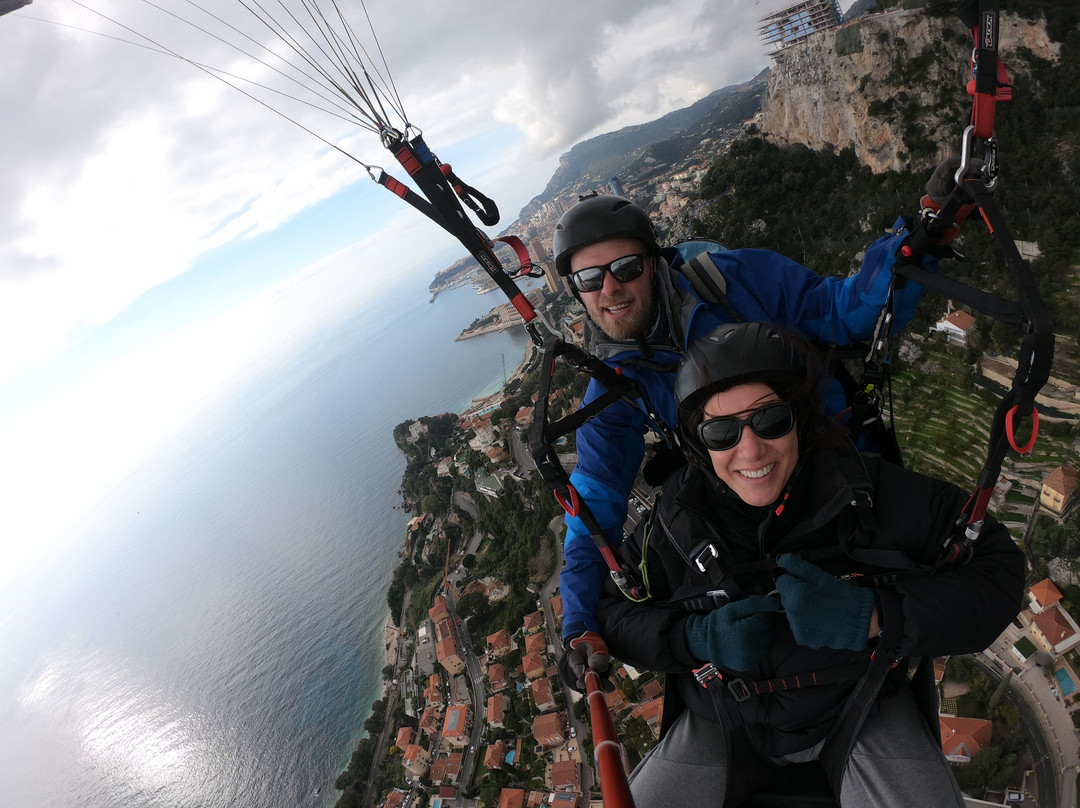 Roquebrune Cap Martin Parapente-罗克布伦第马丁必去景点