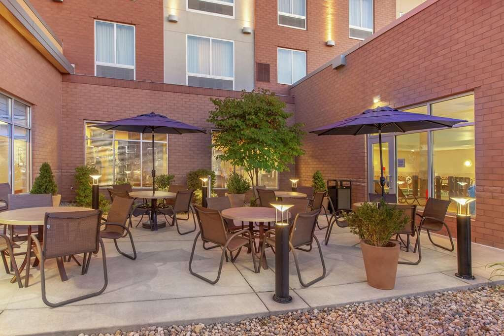 Hilton Garden Inn Ann Arbor主图