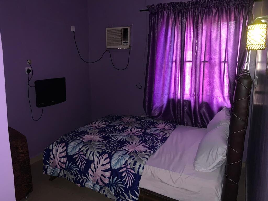 Ayomarc Luxury Hotel