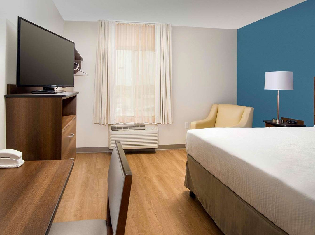 WoodSpring Suites Fargo主图