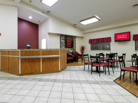 Red Roof Inn Holton主图