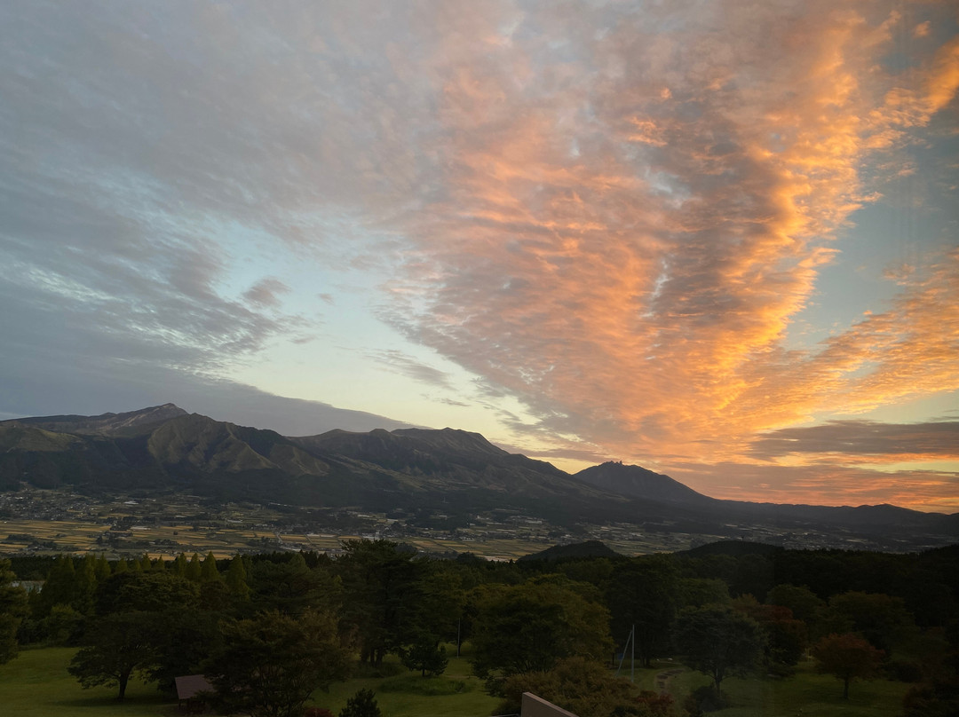 Hotel Greenpia Minamiaso主图