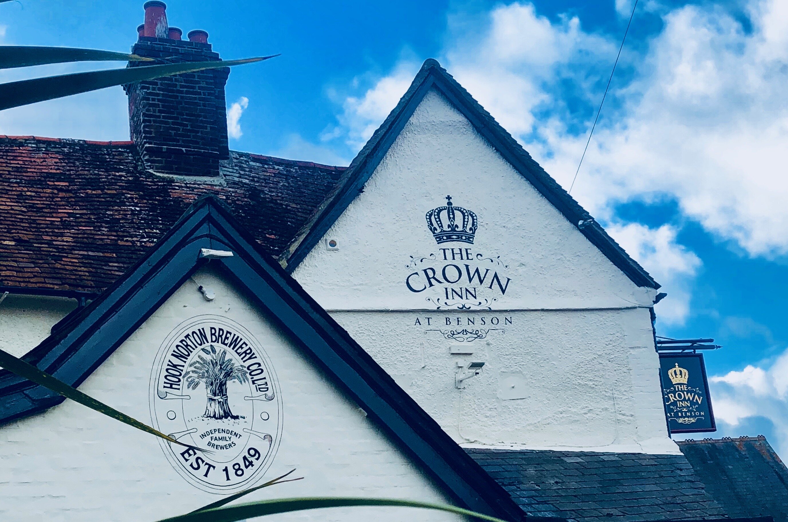 The Crown Inn at Benson-官方