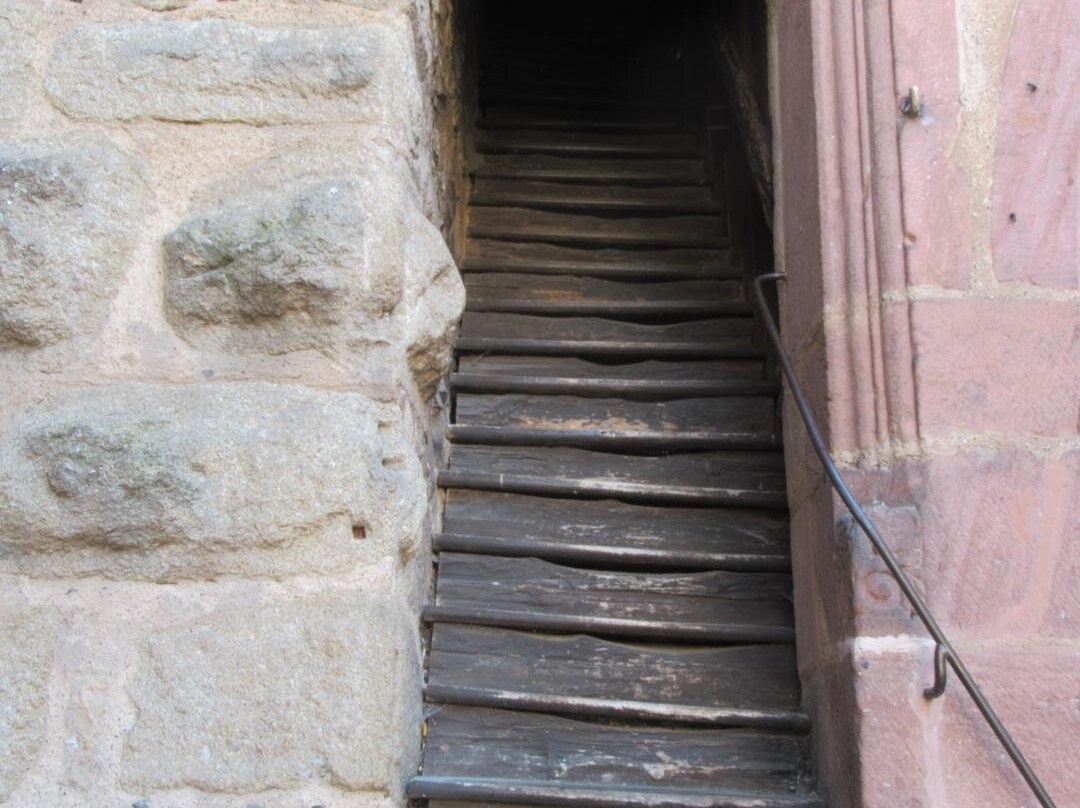 La Porte de France-图克汉必去景点