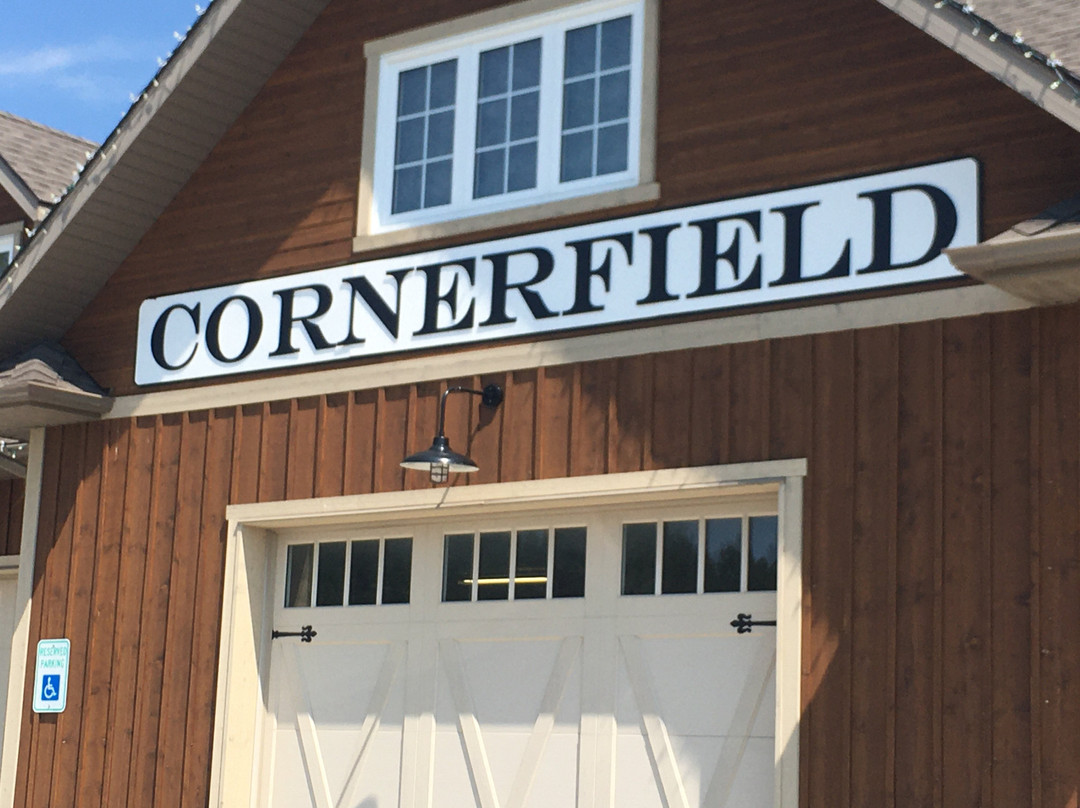 Cornerfield Wine Co.景点图片