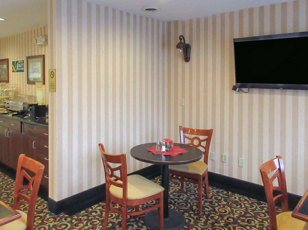 Quality Inn & Suites主图