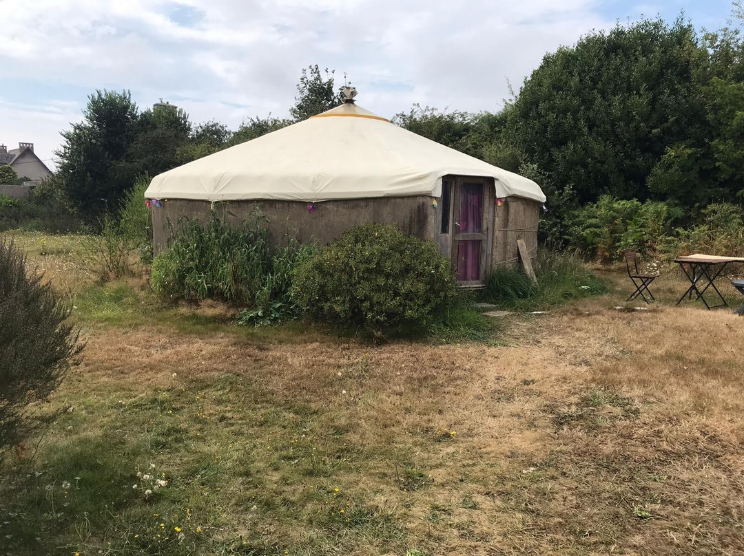 Les Yourtes d'Hotes