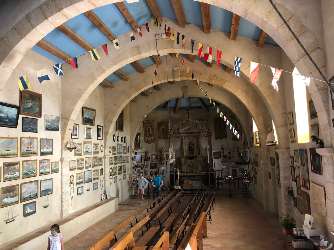 Notre-Dame-des-Auzils-Gruissan必去景点