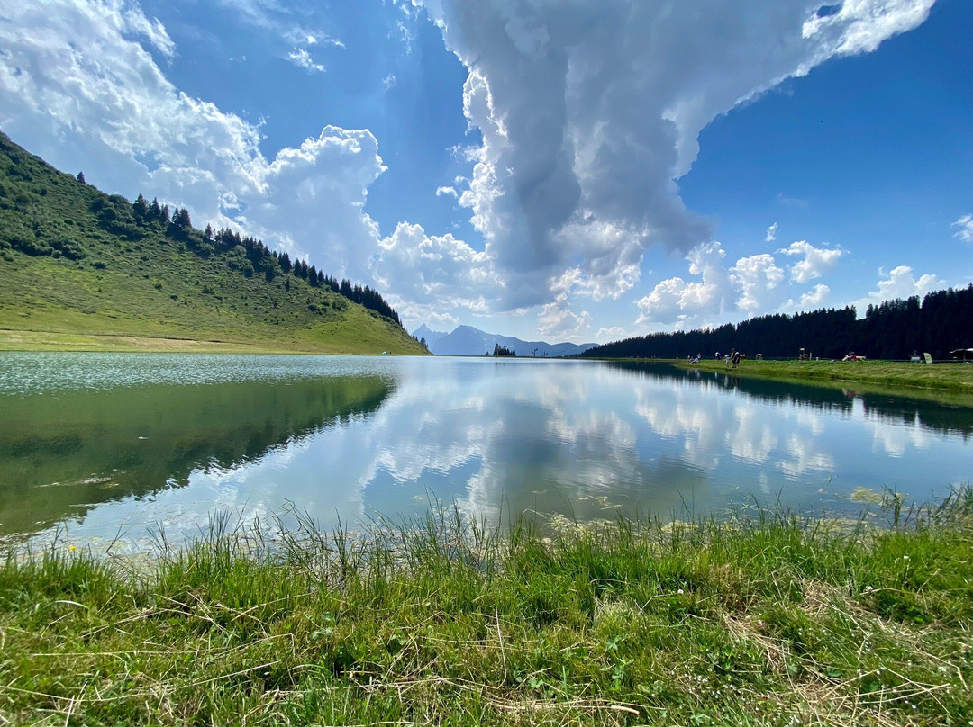Lac de l'Airon景点图片