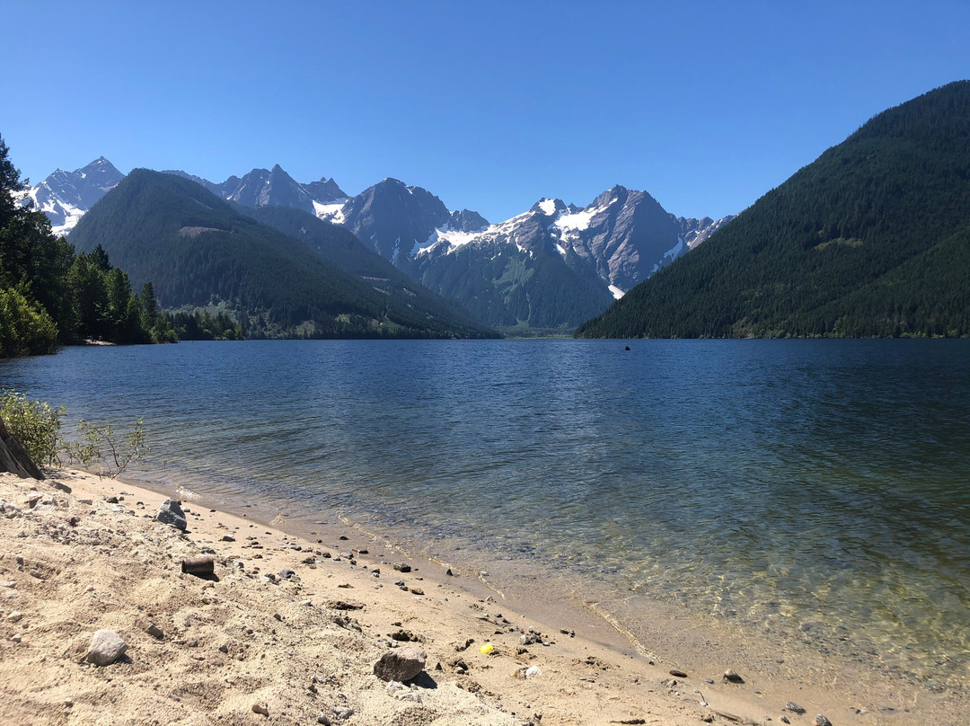 Jones Lake景点图片