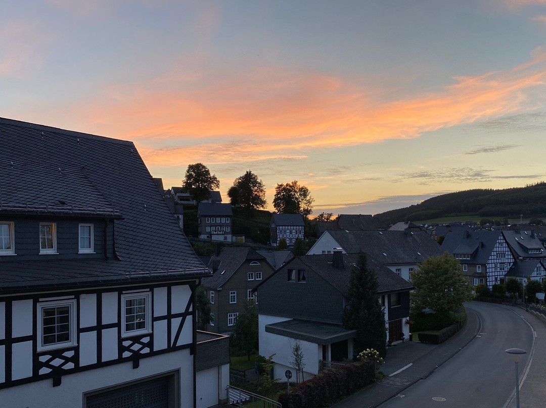 Fredeburg酒店住宿-Auswärts - Dein Hotel