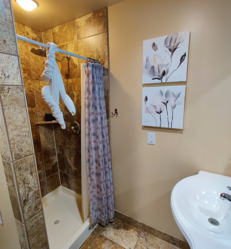 鲍威尔湖汽车旅馆主图