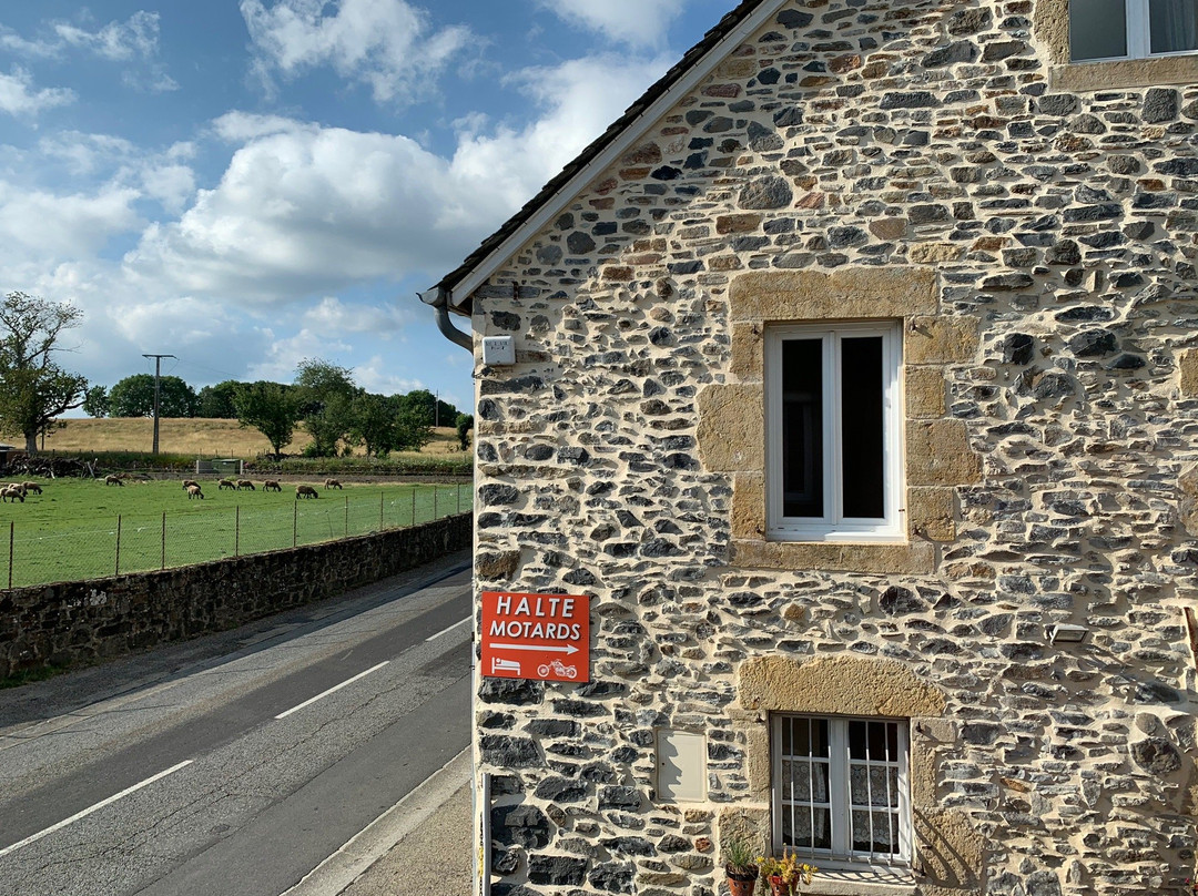 Castelnau-de-Mandailles旅游攻略图片
