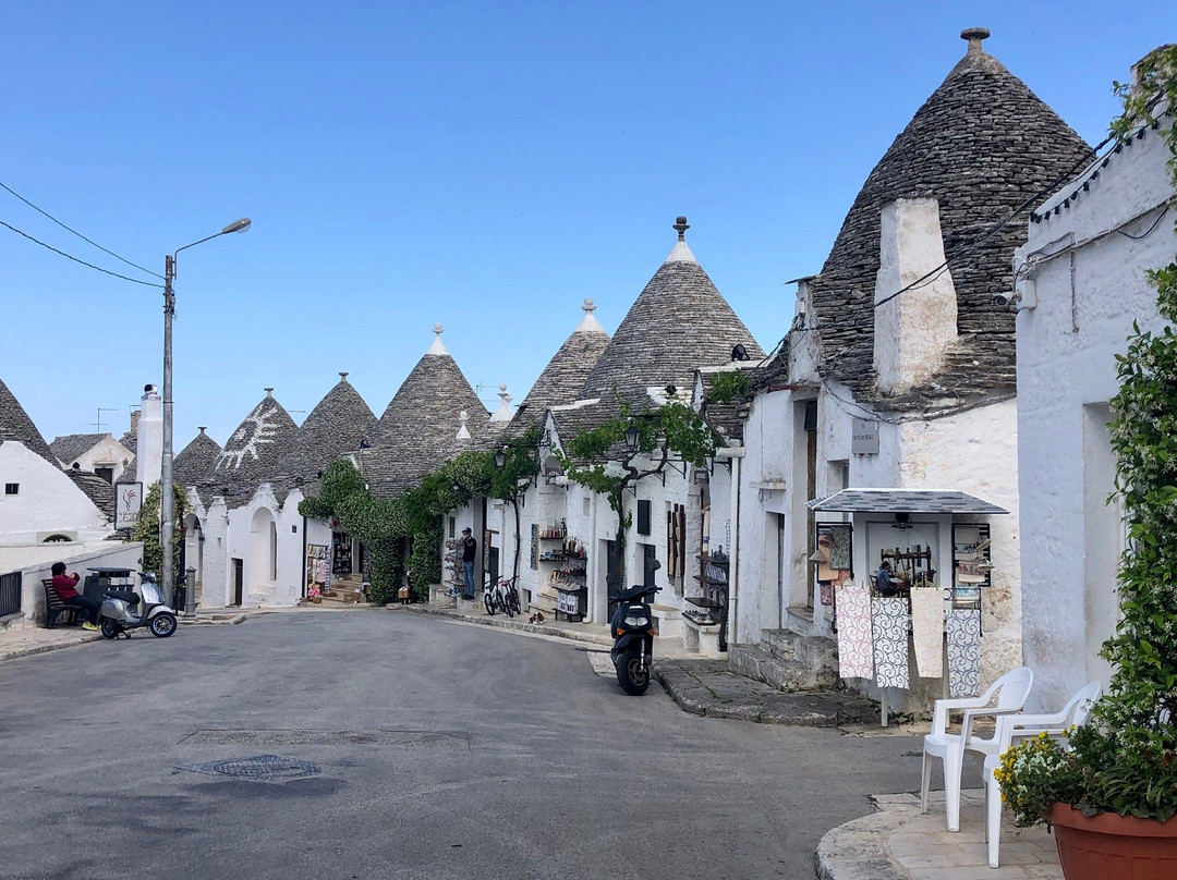 Trulli and Puglia Tours-阿尔贝罗贝洛必去景点