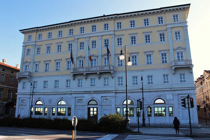 Palazzo del Hotel De La Ville-的里雅斯特必去景点