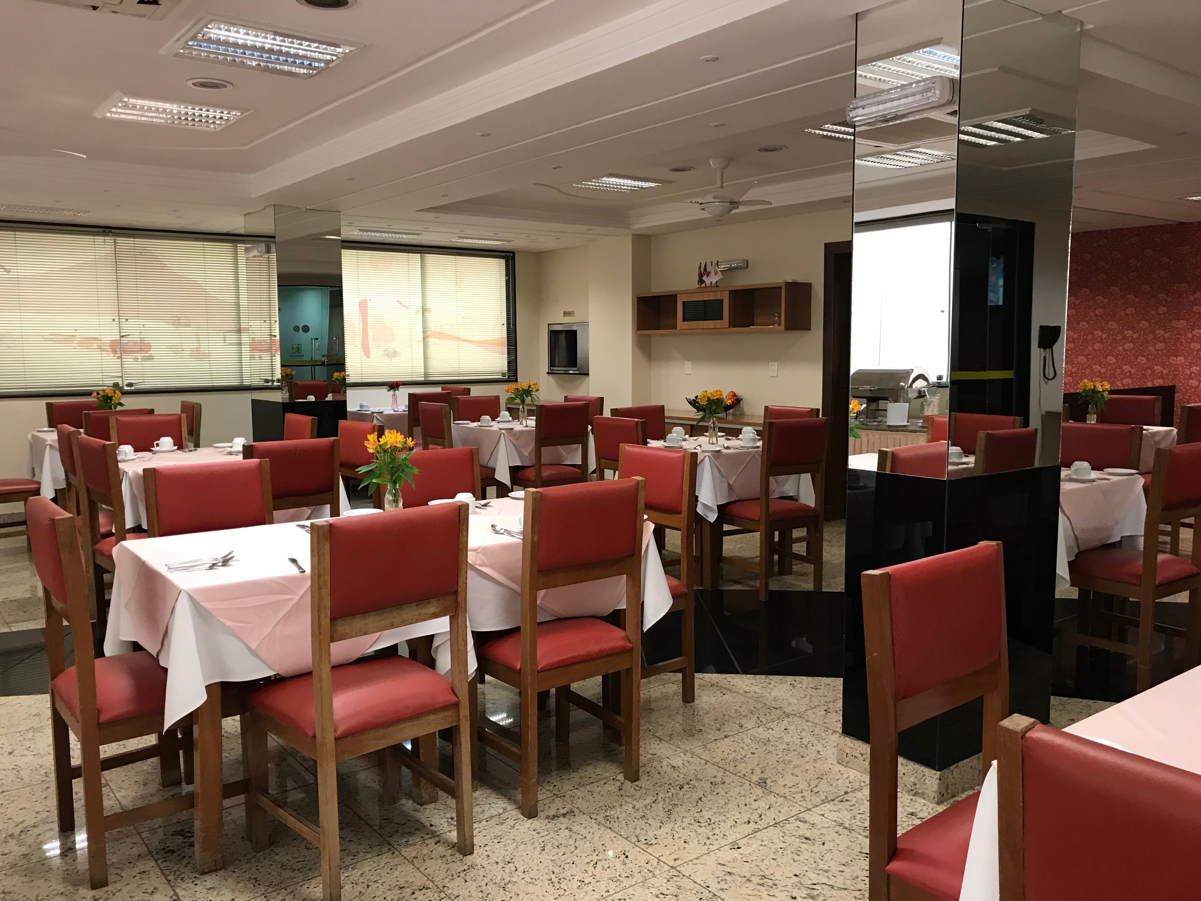 Ibituruna Center Hotel-餐饮